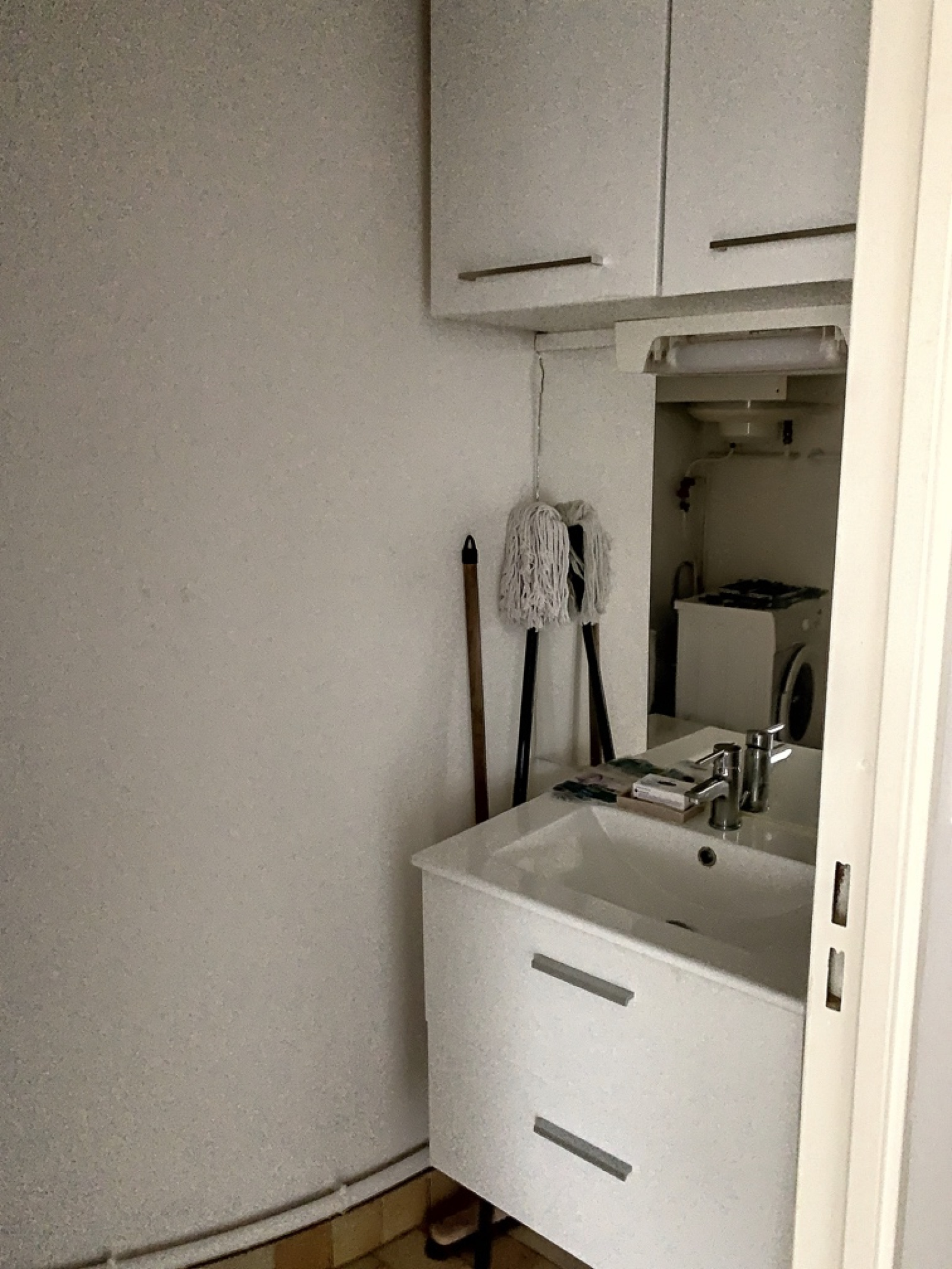 Image_, Studio, Montpellier, ref :G92A